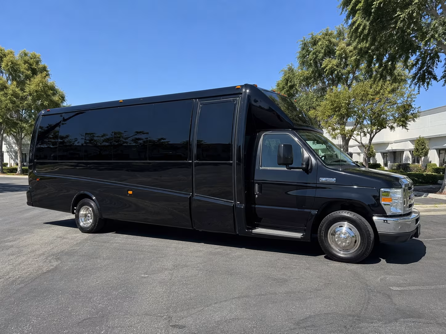 Columbia Birthday, Sweet 16, & Quinceañera Party Bus Rentals
