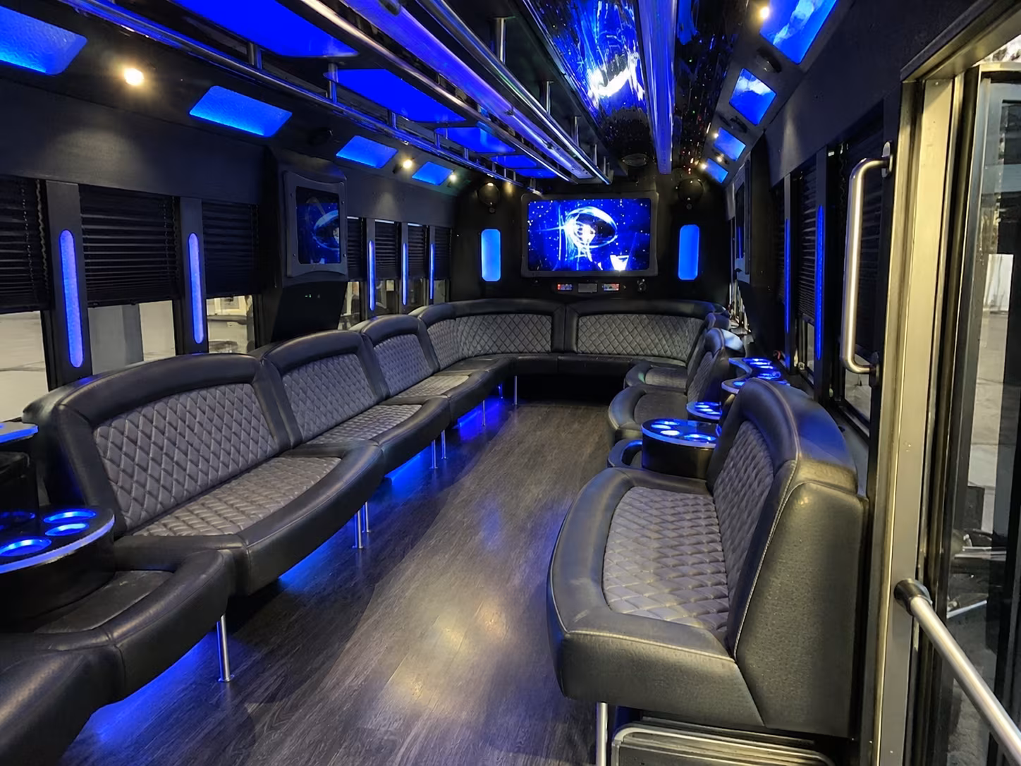 Mount Pleasant Homecoming & Prom Party Bus Rentals