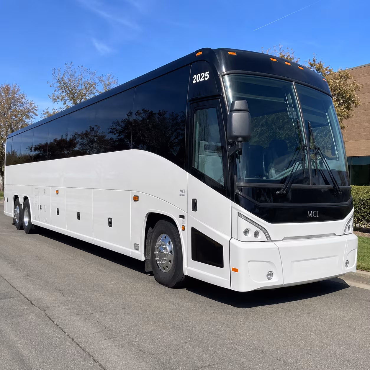 North Charleston Airport Shuttle & Transportation party bus exterior