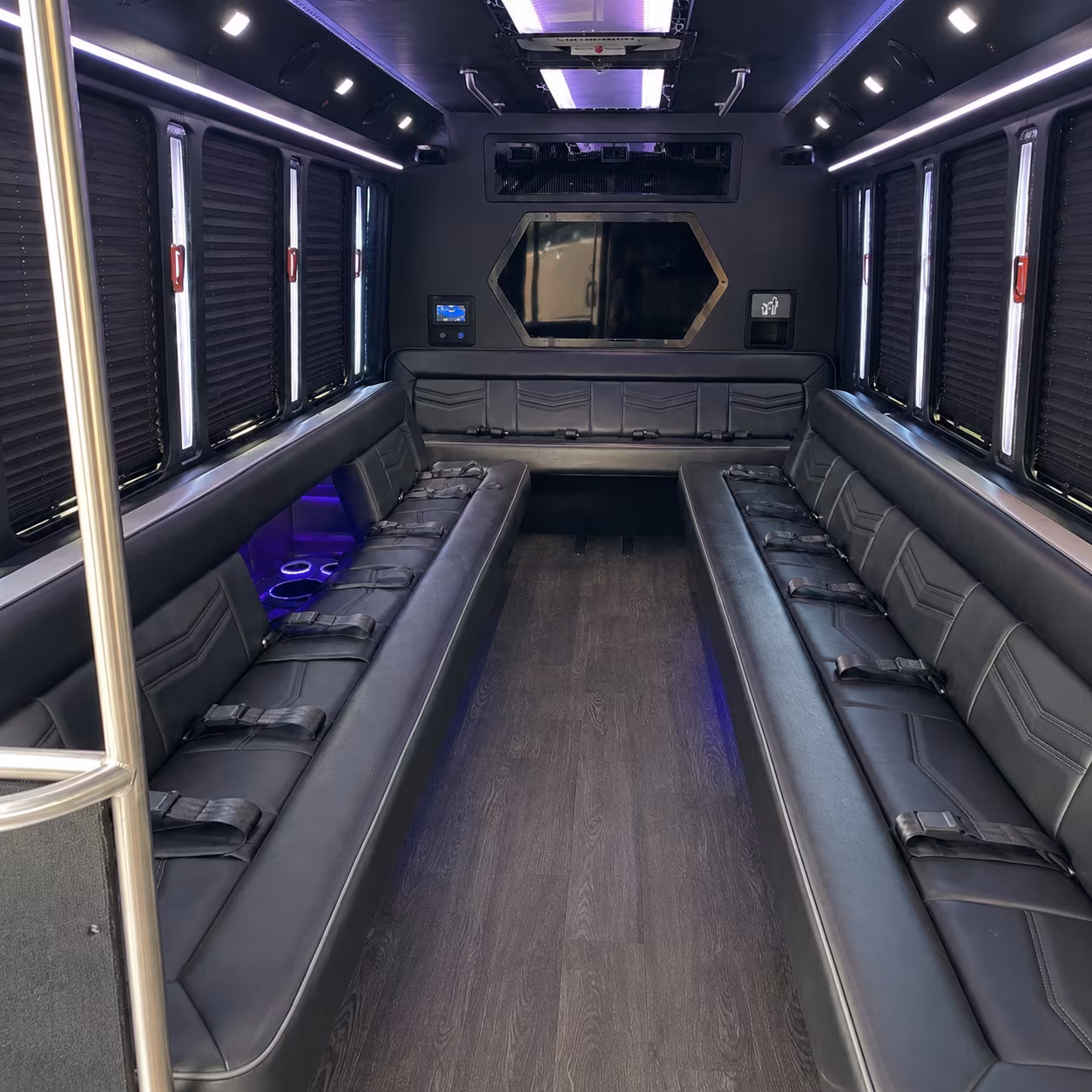 North Charleston Winery Tour & Pub Crawl Transportation party bus exterior